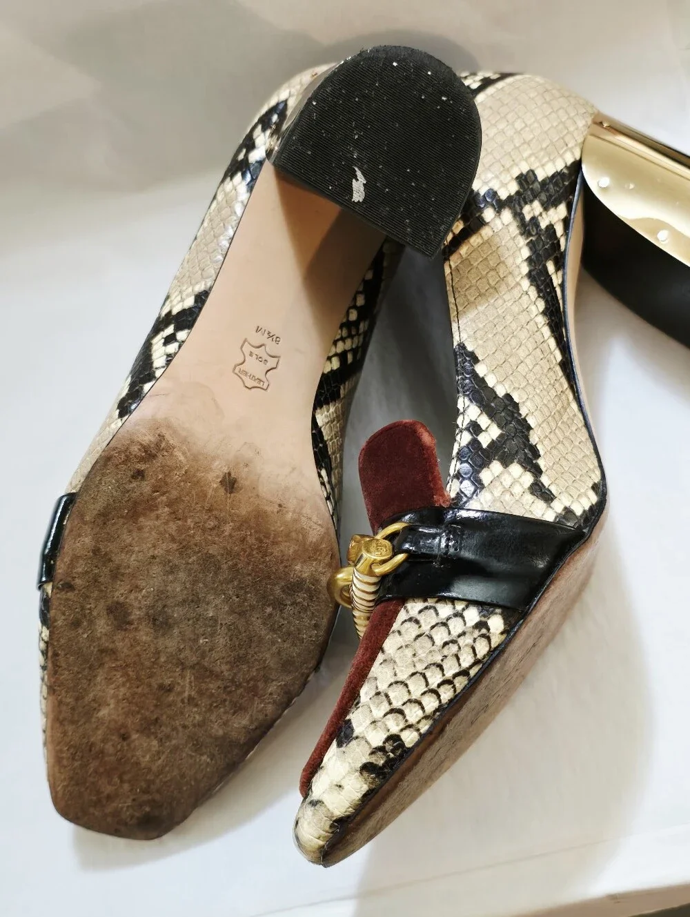Tory Birch Leather Snake Skin Emboss Zebra Velvet and Gold Pumps Heels Size 8.5